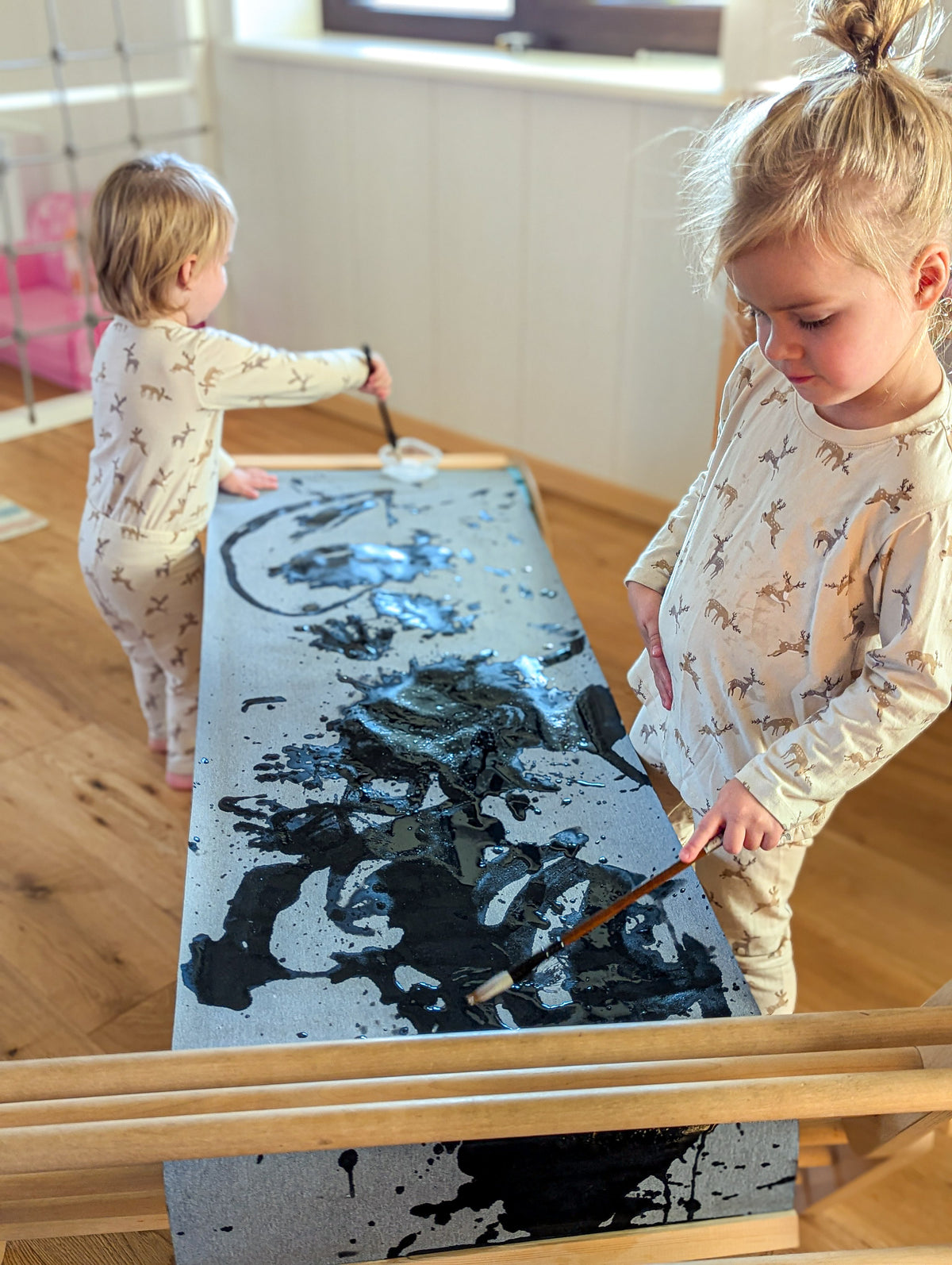 WonderDraw® Original Reusable Water Painting Cloth + Get a FREE water cup & brush NOW!